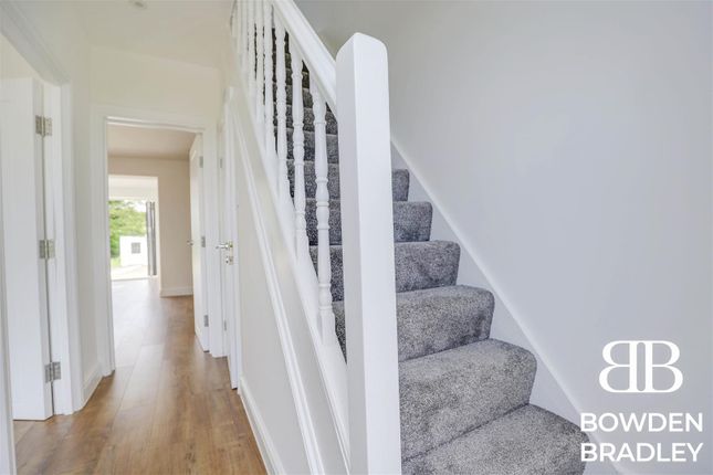 End terrace house for sale in Aveley Road, Upminster