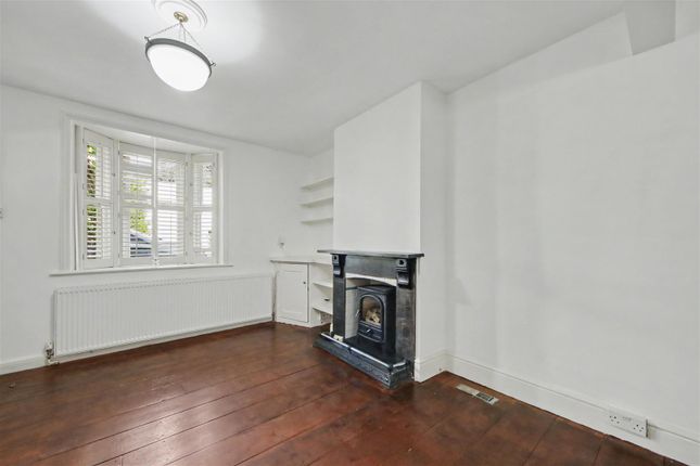 Vine Cottage, New Road, Letchmore Heath photo 2