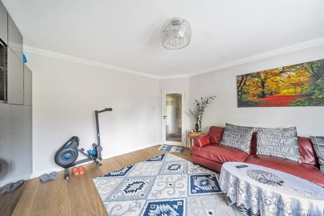 Maisonette for sale in Stanmore, Middlesex
