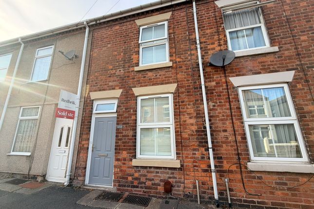 2-bed house on 234, Chesterfield, £800/mo