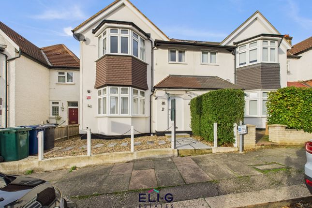 6 Bed Semi-Detached House For Sale St. Johns Road, London Nw11