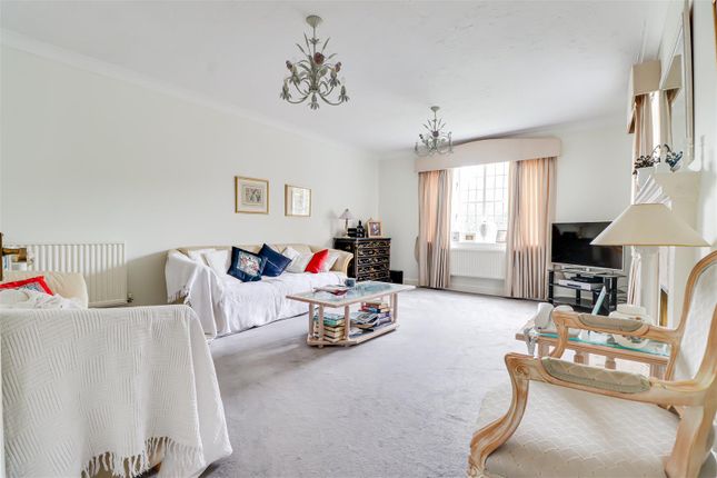 40, Crowstone Road, Westcliff-on-Sea photo 2