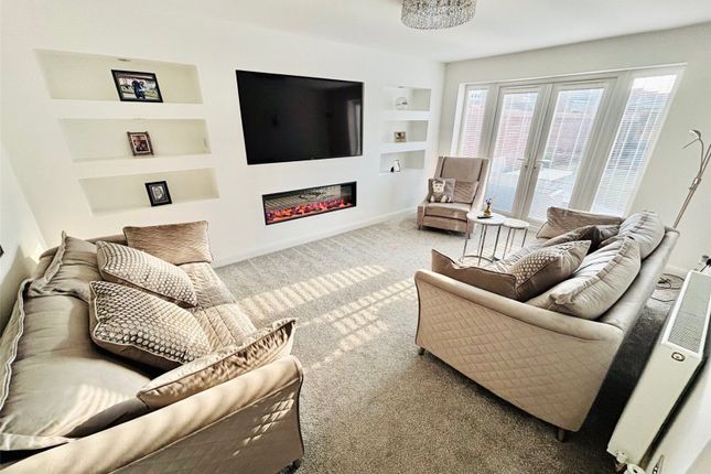 20, Waddington Drive, Goole photo 3