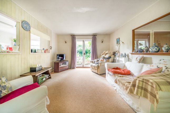 Gemini,, Headley Road, Hindhead photo 4