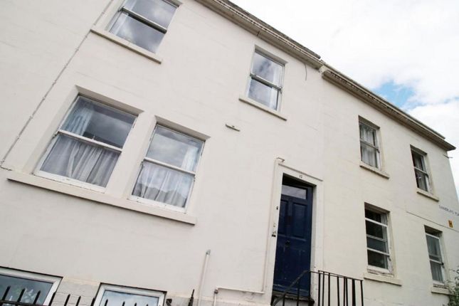 Thumbnail Flat to rent in Summerlays Place, Bath