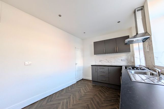 35 Arundel Street, Wigan photo 5