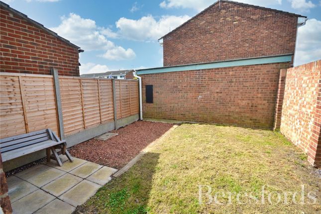 Wyndham Close, Colchester CO2, 3 bedroom end terrace house for sale ...