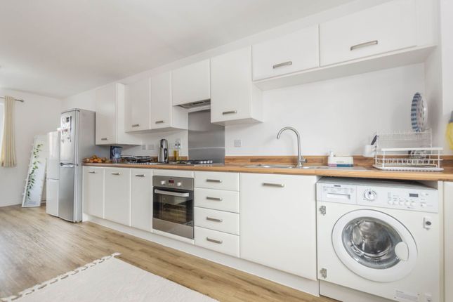 8, Swan Lane, Norwich photo 4