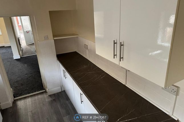 Swan Street, Baglan, Port Talbot photo 5
