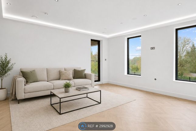 Apt  Aveline Apartments, The Ridge Way, South Croydon photo 4