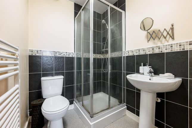 42 Harborough House, Harborough House, Taywood Road, Northolt photo 3