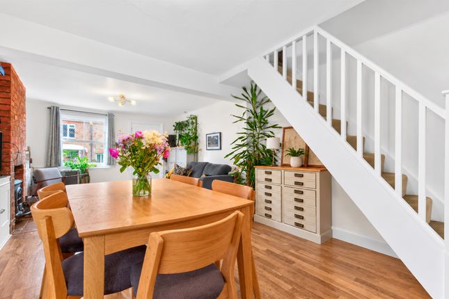 28, Cravells Road, Harpenden photo 4