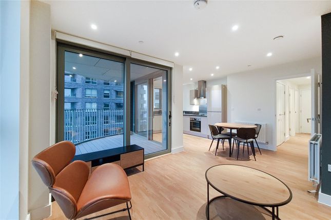 Flat 35, Waldegrave Point,, 1 Green Street, London photo 2