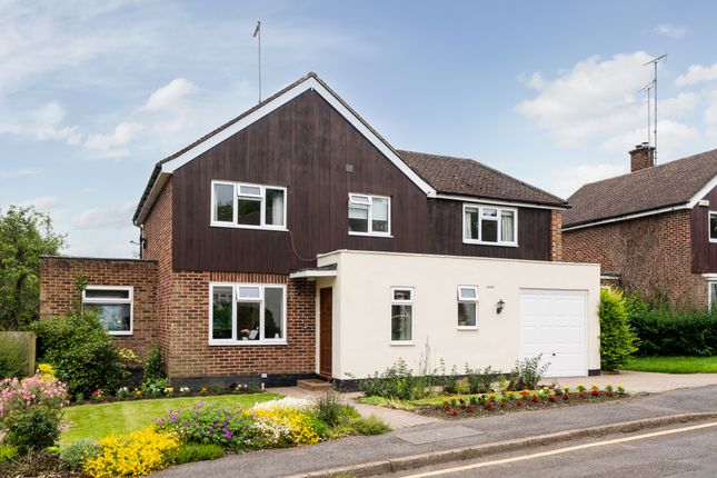Thumbnail Detached house for sale in Meldrum Close, Oxted