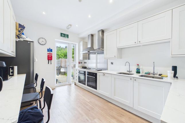 59, Thicket Road, Bristol photo 3