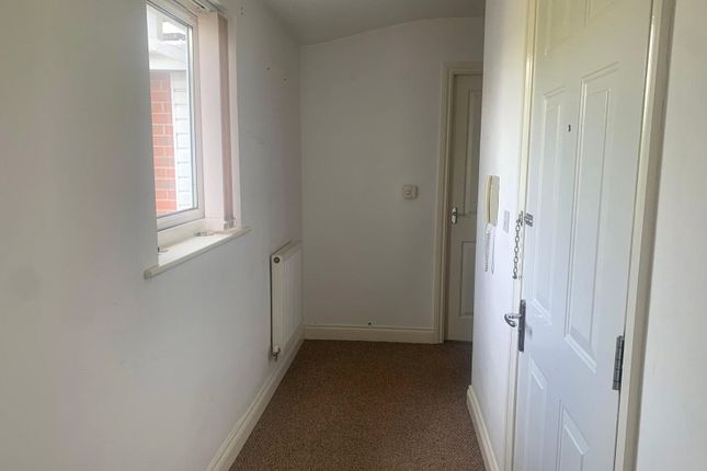 Flat 28, The Grange, 506, Old Chester Road, Birkenhead photo 2