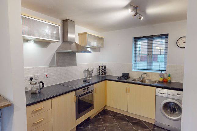 20, Pipkin Close, Cardiff photo 4