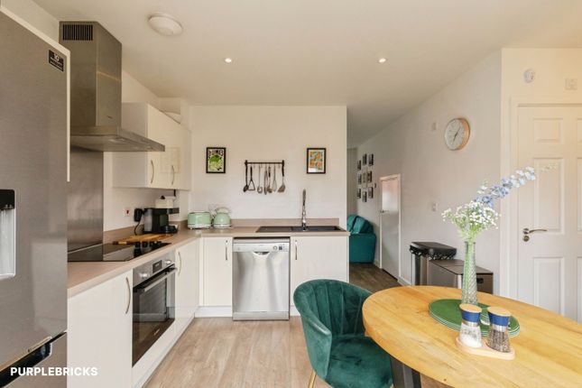 18, Alcina Way, Bristol photo 4