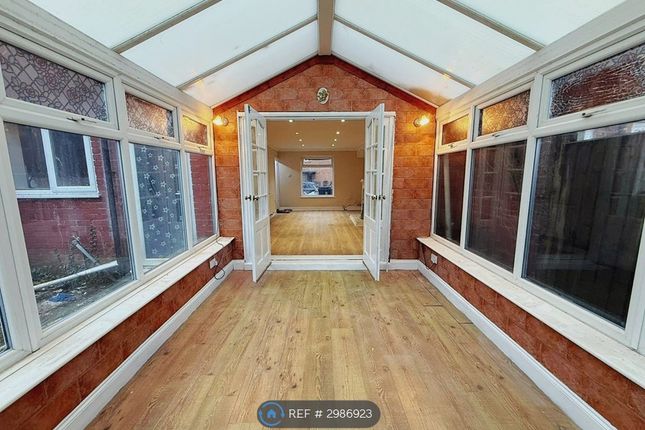 Hurst Park Drive, Liverpool photo 4