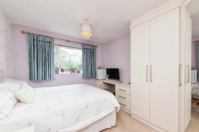Flat for sale in Penns Lane, Sutton Coldfield