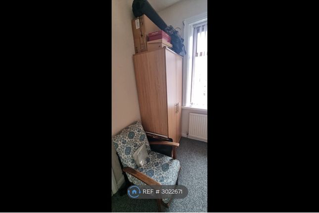 Flat, The Grove Bradford, Bradford photo 5