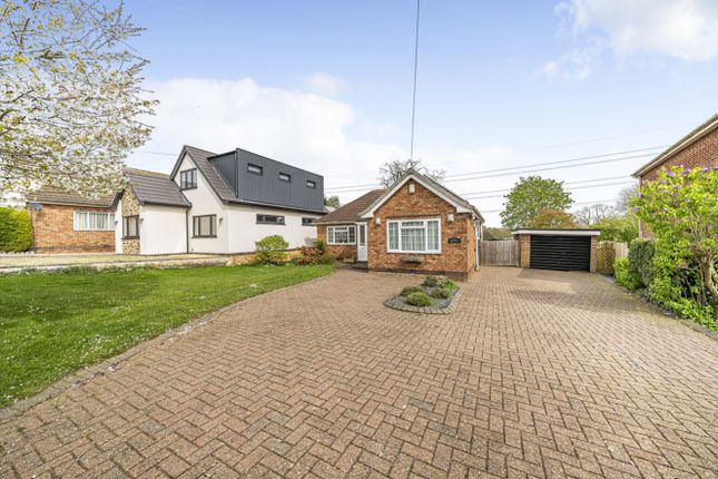 Thumbnail Detached bungalow for sale in Reedings Road, Barrowby, Grantham, Lincolnshire
