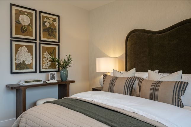 144 Colindale Avenue, Colindale, London photo 3