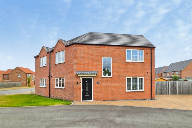 16, Coteland Road, Sleaford photo 3