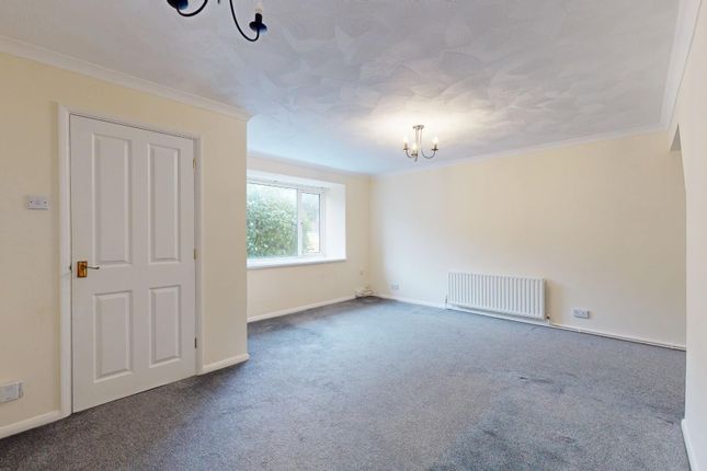 53D, Lower Higham Road, Gravesend photo 2