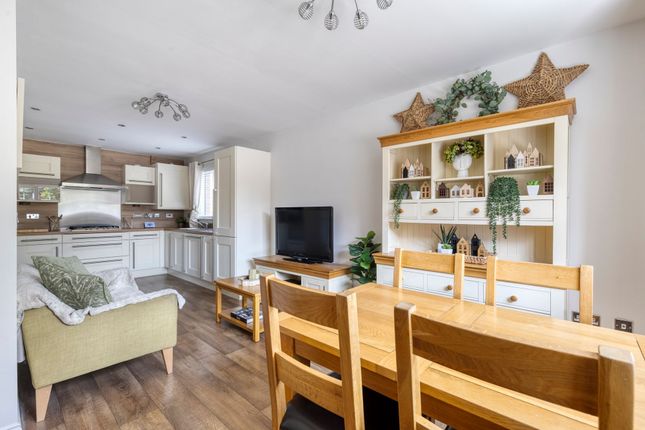 10 Sandland Grove, Nantwich photo 4