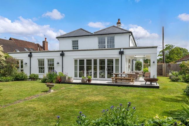 The Pink House, The Common, Dunsfold photo 2