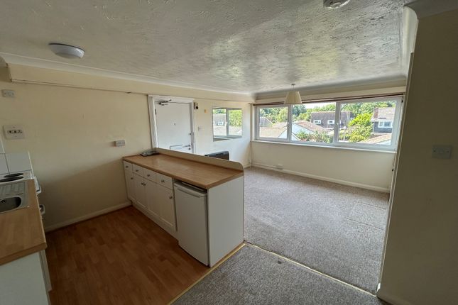 80, Waterside, Hythe photo 3