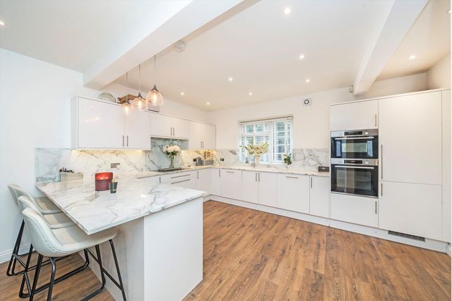 22, Guild Road, London photo 3