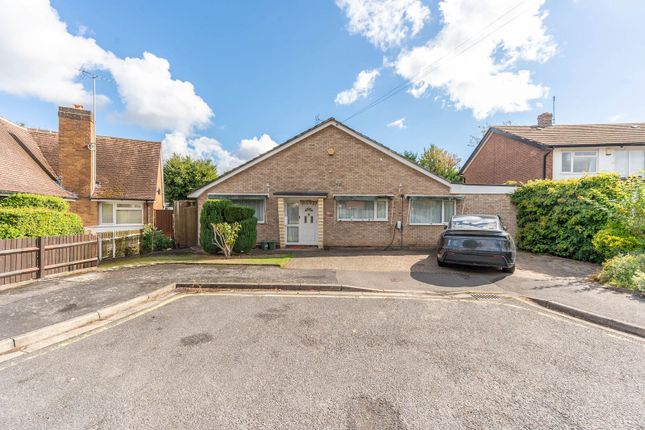 5-bed house on Elgin Drive, Northwood, £1,245,000