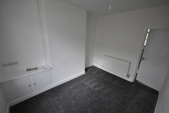 South Street North, Chesterfield photo 5