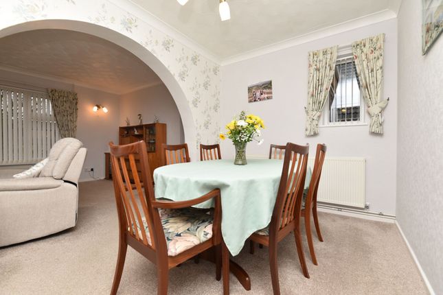 99 Ramsey Road, St. Ives photo 4