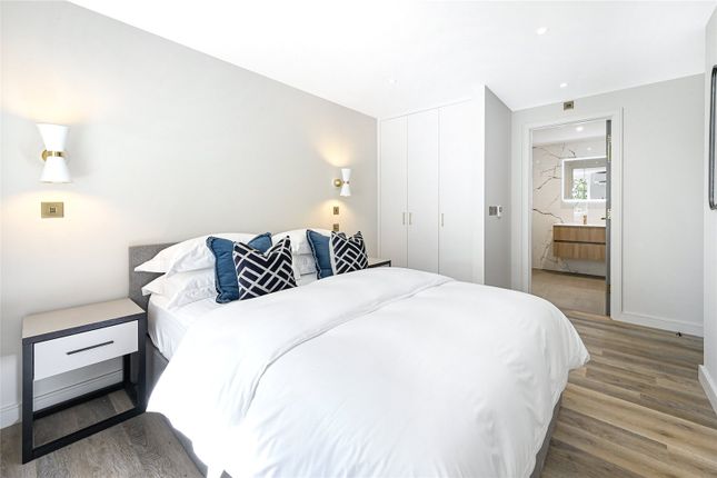 Flat 502, 180, Brompton Road, London photo 4