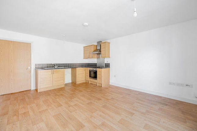 Flat 10, Coopers Court, 58, St. Pauls Road, Gloucestershire photo 3