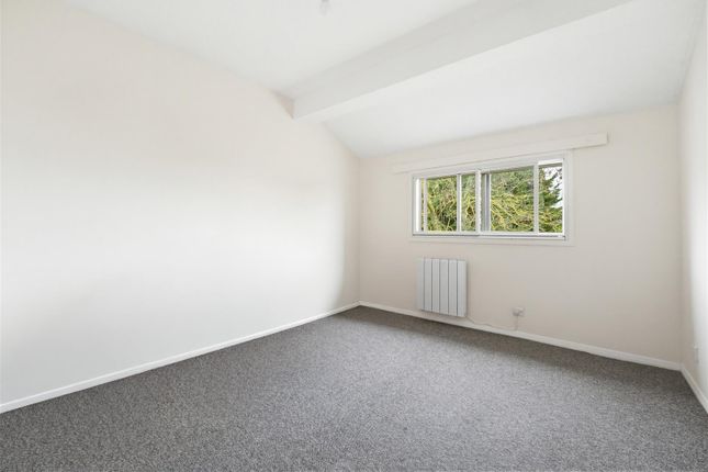 75, Cranston Close, Hounslow photo 5