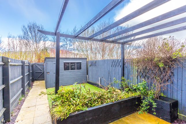 71, Tyne Way, Rushden photo 3