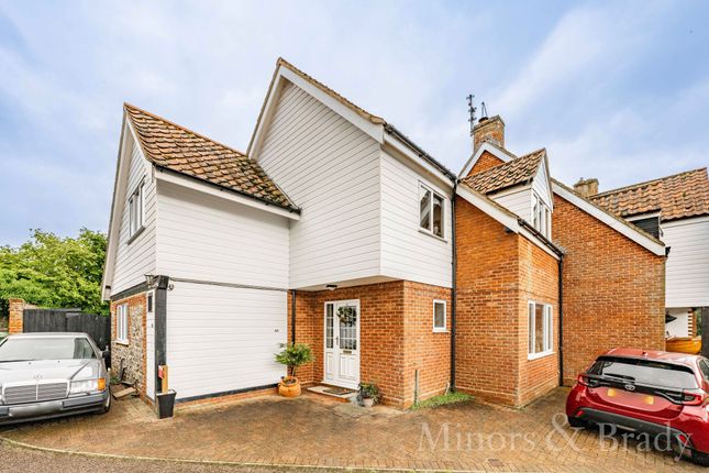Thumbnail Semi-detached house to rent in Anchor Street, Coltishall