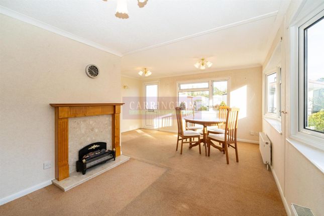 113 Elstree Park, Barnet Lane, Borehamwood photo 5