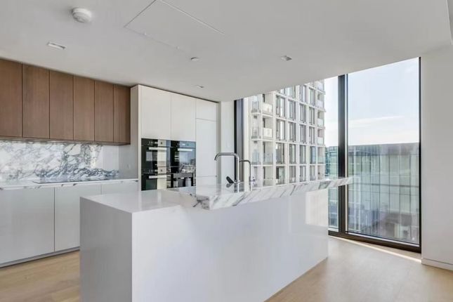 Apartment 2204, 30 Casson Square, London photo 4
