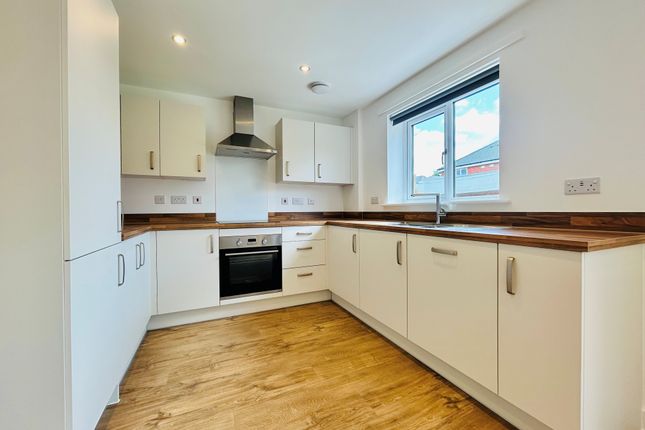 29, Chandos Drive, Derby photo 4