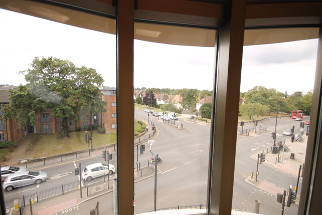 Queens Parade, Harringay photo 2