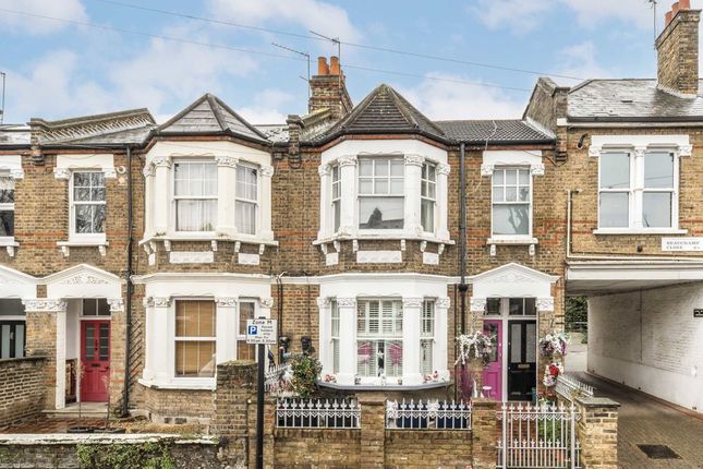 Thumbnail Flat for sale in Beaumont Road, London