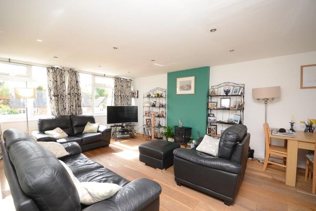 16, Elm Road, Bishops Stortford photo 2