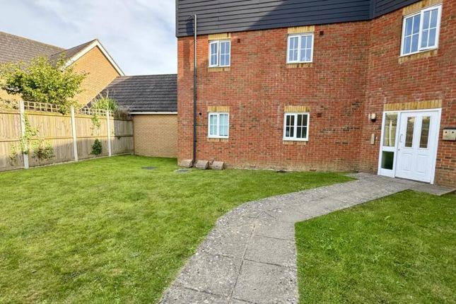 Thumbnail Flat for sale in Carter Close, Hawkinge, Folkestone, Kent