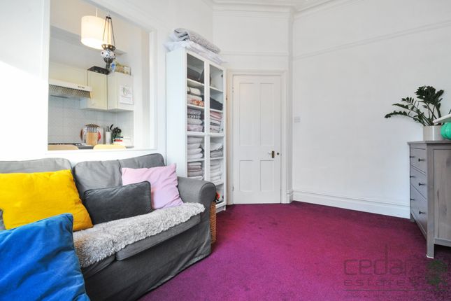 Thumbnail Flat to rent in West End Lane, London