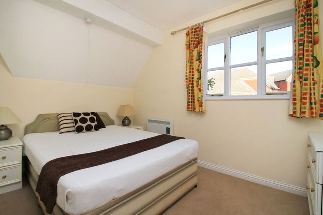 8 Castle Mews, St Thomas' Street, Oxford photo 3